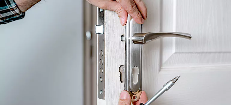 Front Door Knob Repair in Palo Alto, CA